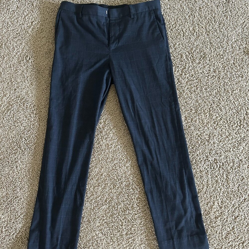 32x32, Murano navy dress pants.